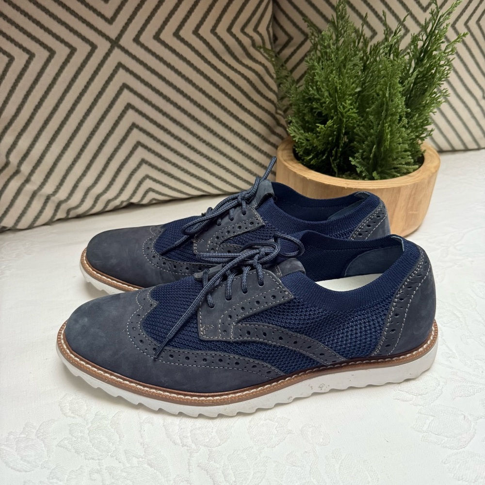 Dockers Dark Blue Oxford Shoes, Size 9.5M